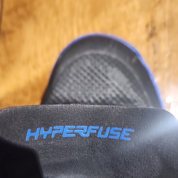 Nike Black and Blue High-Top Sneakers Hyperfuse - Picture 5 of 5